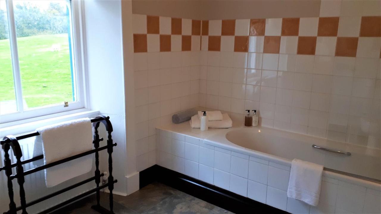 Corsewall Arms Guest House سْترانرير المظهر الخارجي الصورة